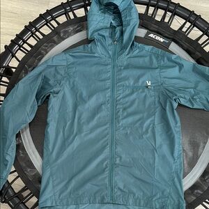Vuori Daybreak Windbreaker - Deep Sea